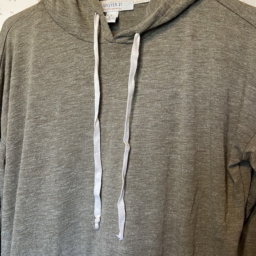 Forever 21 Medium Green Contemporary Lightweight Drawstring Hoodie - Picture 5 of 15